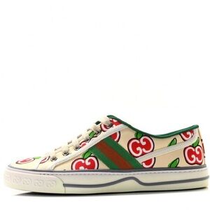 NWOT Gucci Tennis 1997 Apple Sneakers 39